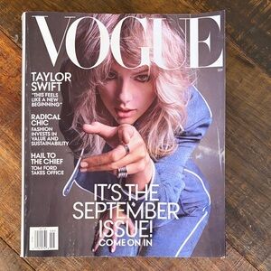 TAYLOR SWIFT - VOGUE Magazine Sept 2019